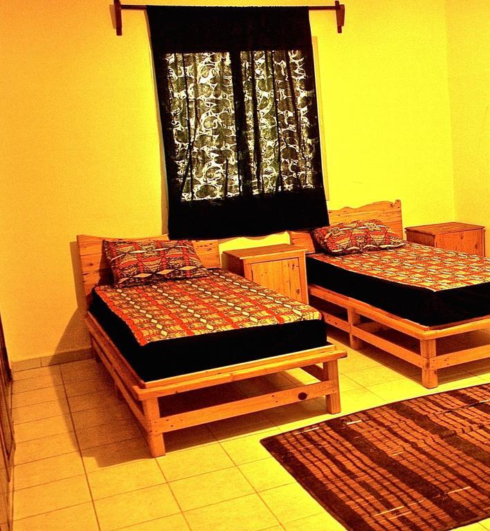 Ker Jahkarlo Hotel Dakar Room photo